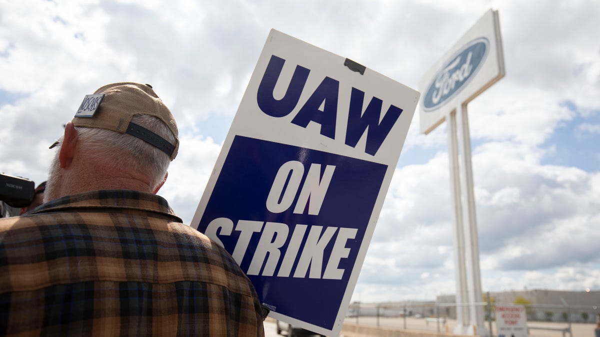 UAW strike