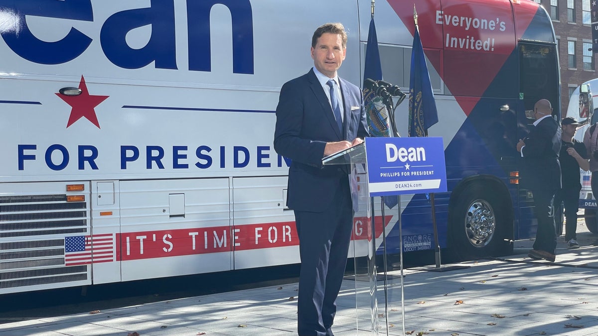 Dean Phillips announces 2024 presidential campaign