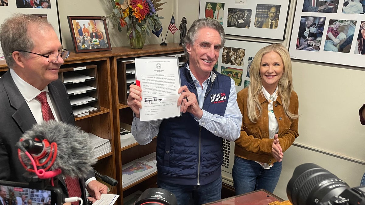 Doug Burgum at the Statehouse in Concord, New Hampshire