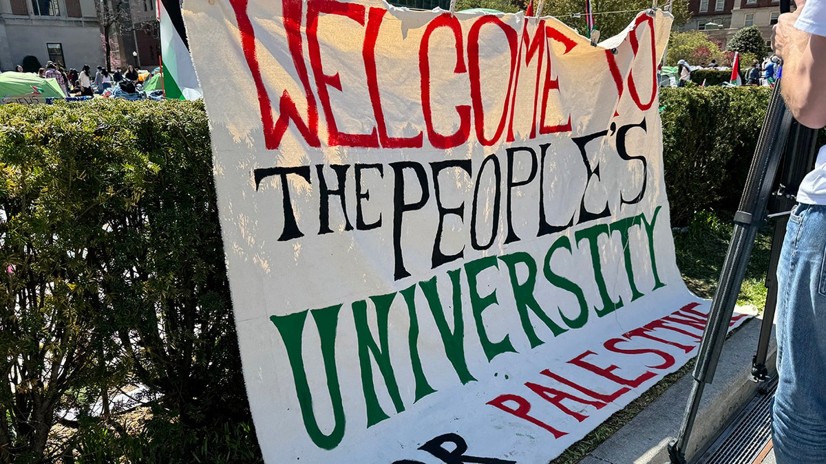 "welcome to the people's university" sign at Columbia protest