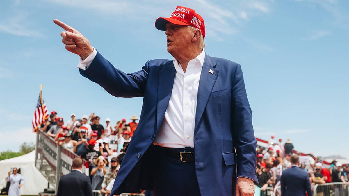 Former President Trump greeting a crowd.