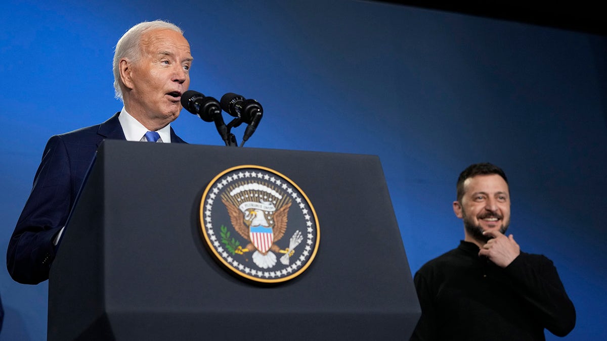 Biden and Zelenskyy at NATO summit in DC