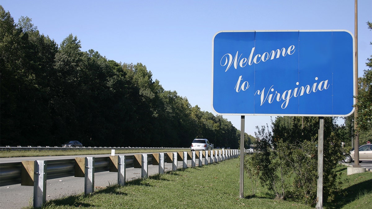 Welcome to Virginia sign on I-95 North leaving North Carolina.