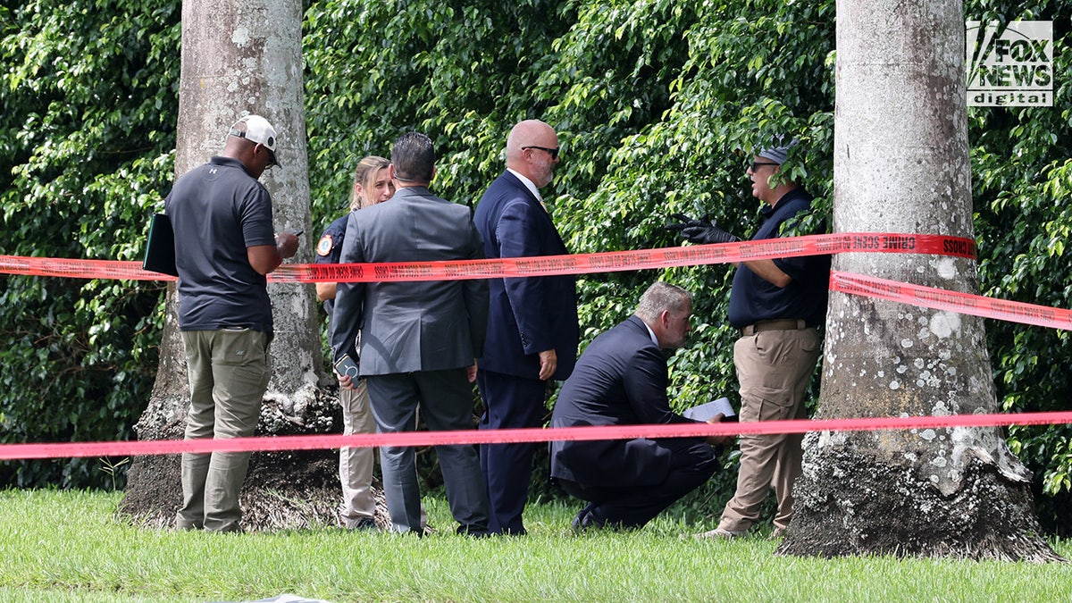 FBI investigators at Trump golf course