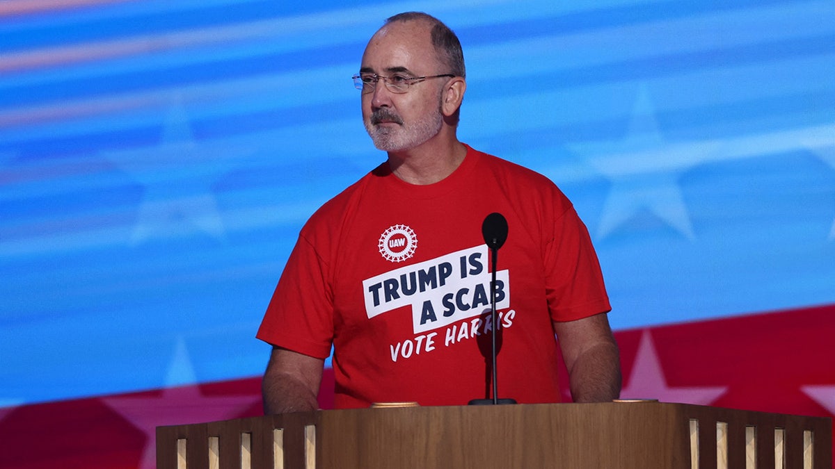 Shawn Fain at Democratic National Convention