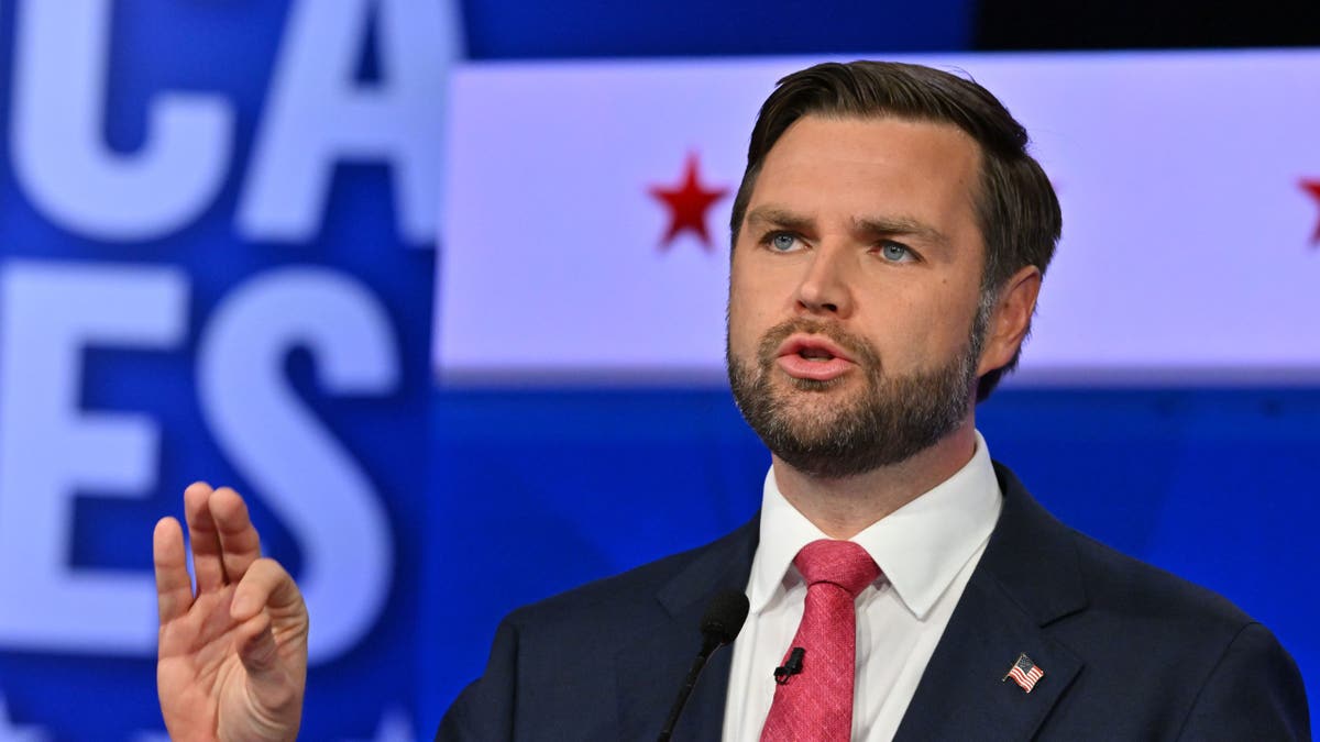 JD Vance on debate stage