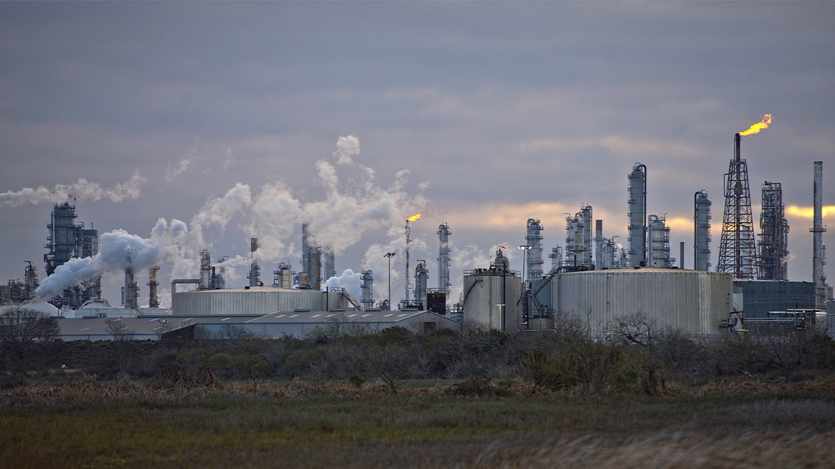 refinery in Texas