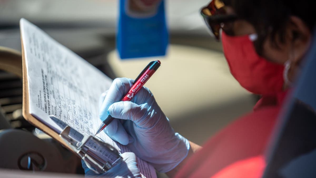 texas voter writing