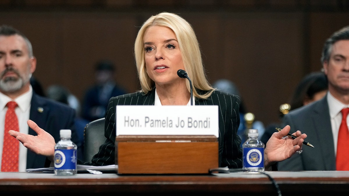 Pam Bondi