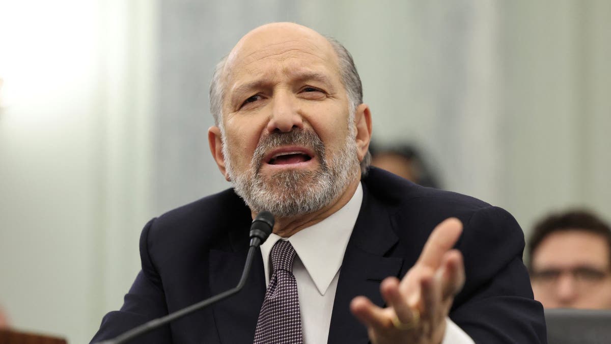 Howard Lutnick testifies during his Senate Commerce Committee confirmation hearing on Jan. 29, 2025.