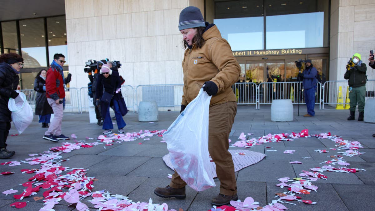 Valentines greetings for hhs workers