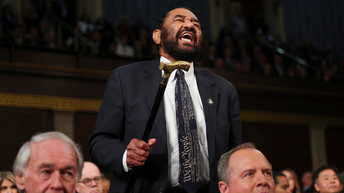 Rep. Al Green shouts at Trump