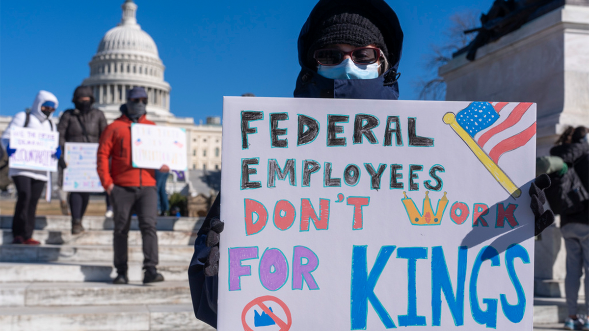 federal workers demonstration