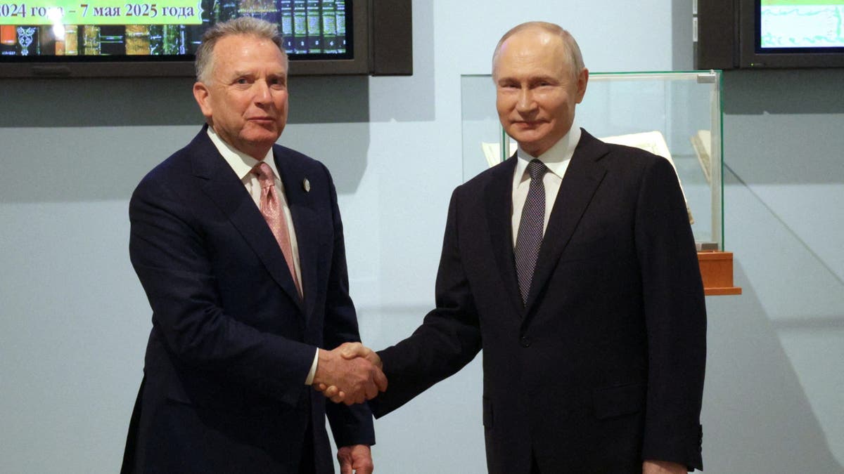 Russian President Vladimir Putin shakes hands with U.S. President Donald Trump's special envoy Steve Witkoff during a meeting in Saint Petersburg, Russia April 11, 2025. Sputnik/Gavriil Grigorov/Pool via REUTERS ATTENTION EDITORS - THIS IMAGE WAS PROVIDED BY A THIRD PARTY.