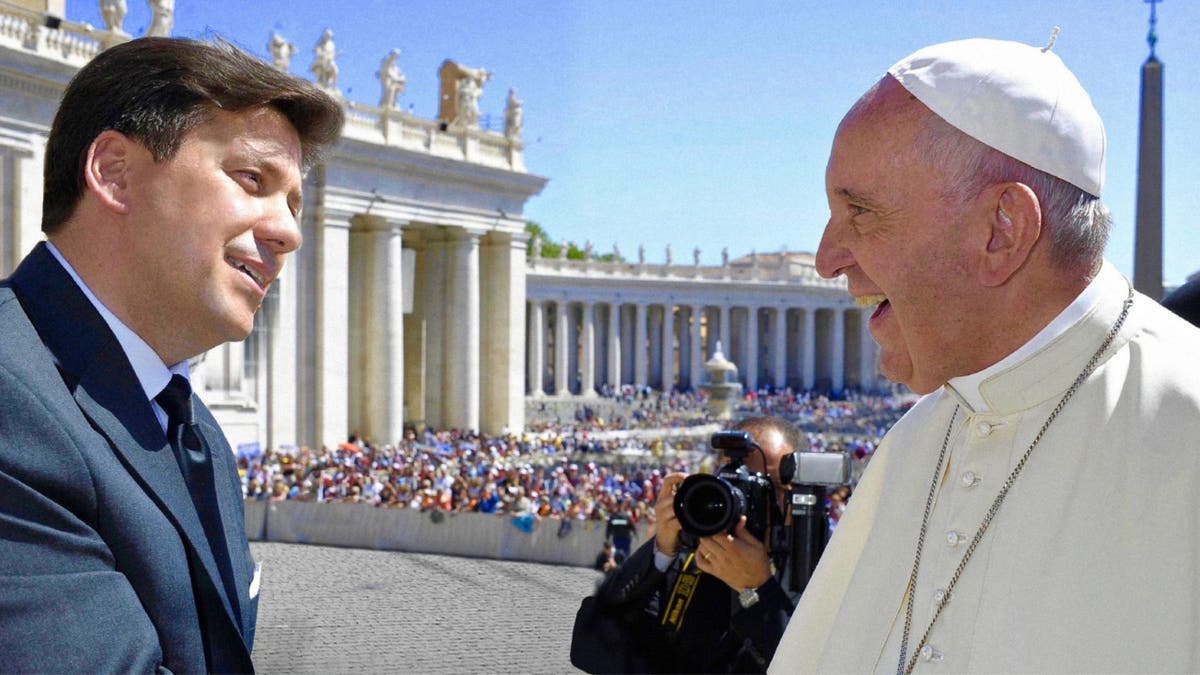 Children's book author Anthony DeStefano meets with Pope Francis.