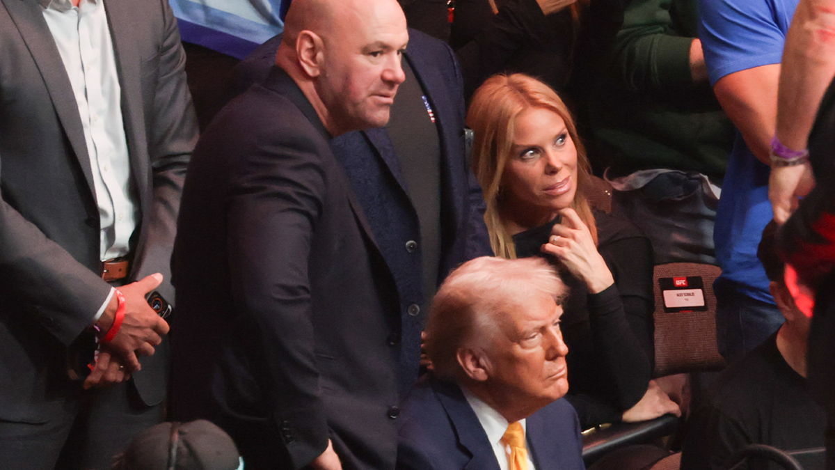 Trump and Cheryl Hines 