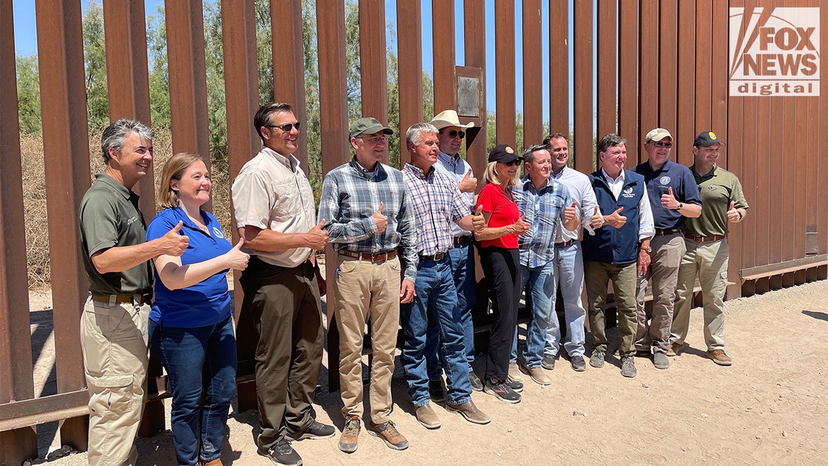Republican AGs give a thumbs up at the border wall