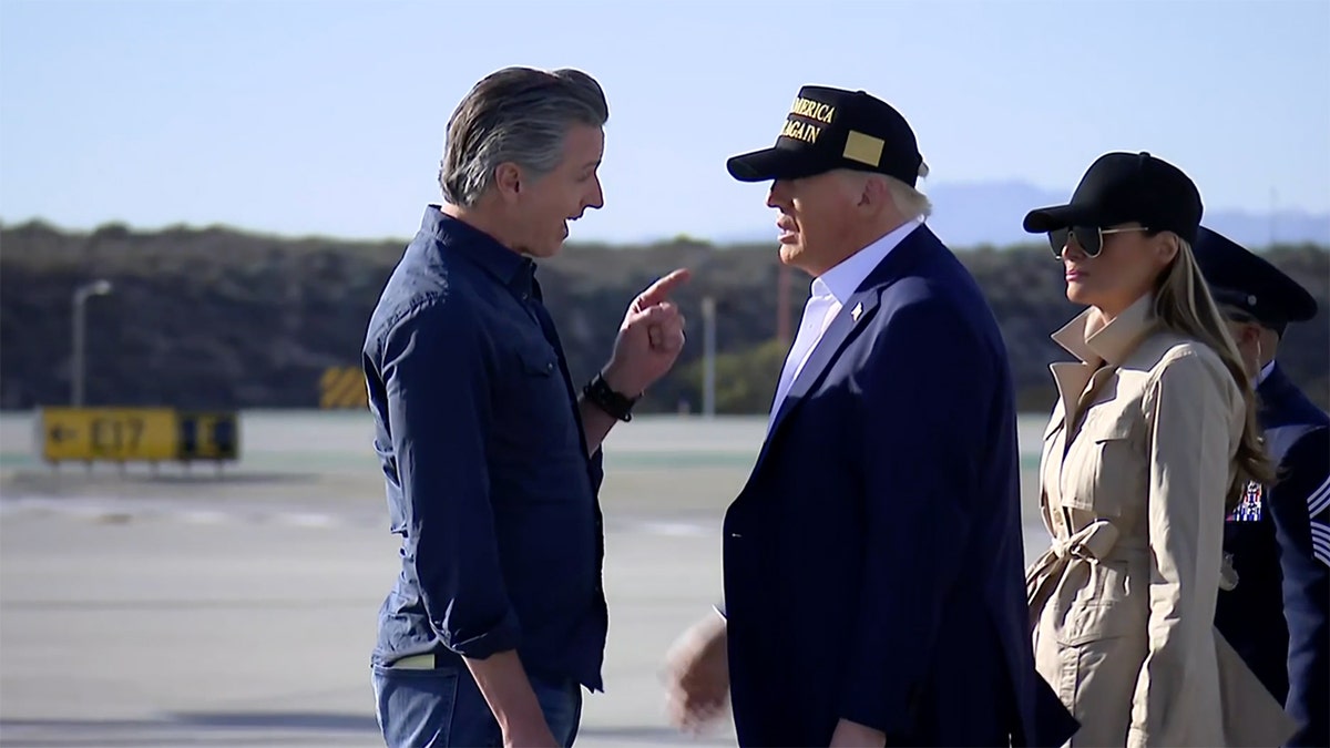 Newsom and Trump face off on tarmac