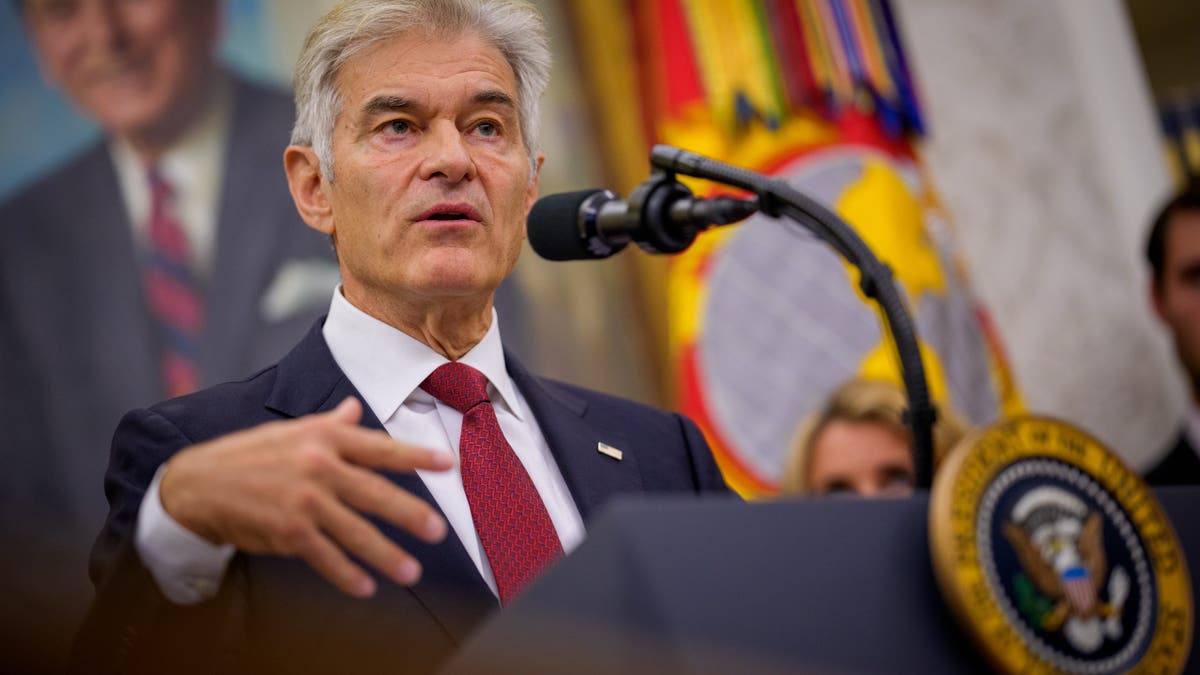Newly sworn-in Medicare and Medicaid Services Administrator Dr. Mehmet Oz speaks during a ceremony in the Oval Office at the White House on April 18, 2025, in Washington.