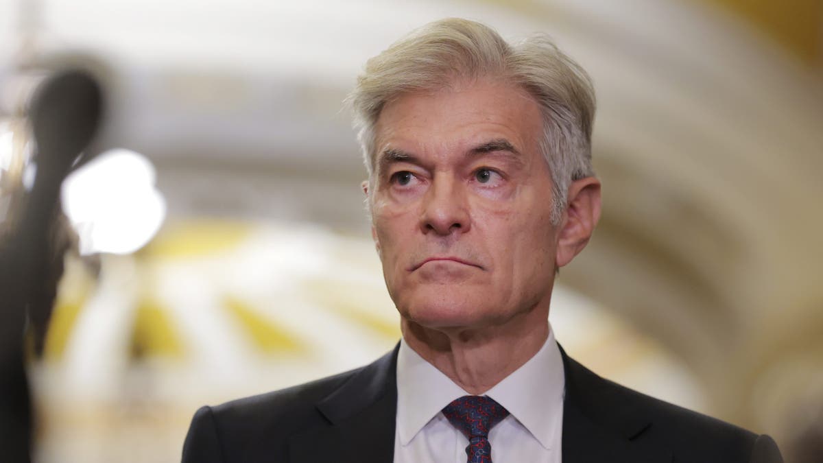 Dr. Mehmet Oz closeup shot