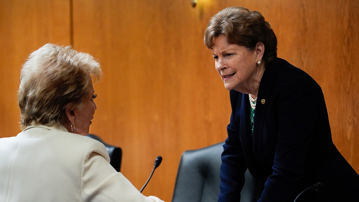 Shaheen greets Education secretary