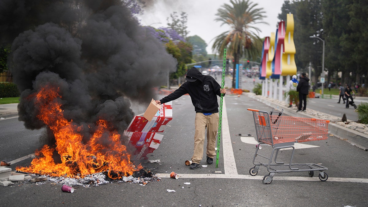 Anti-ICE protests in Los Angeles