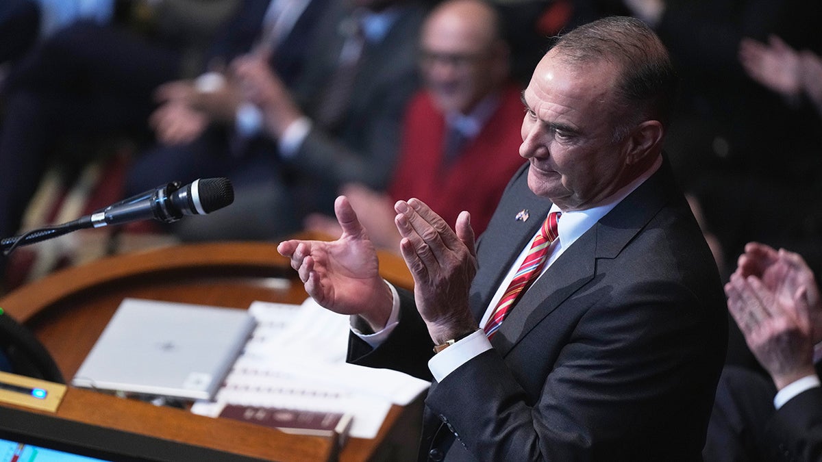 Gov. Mike Kehoe
