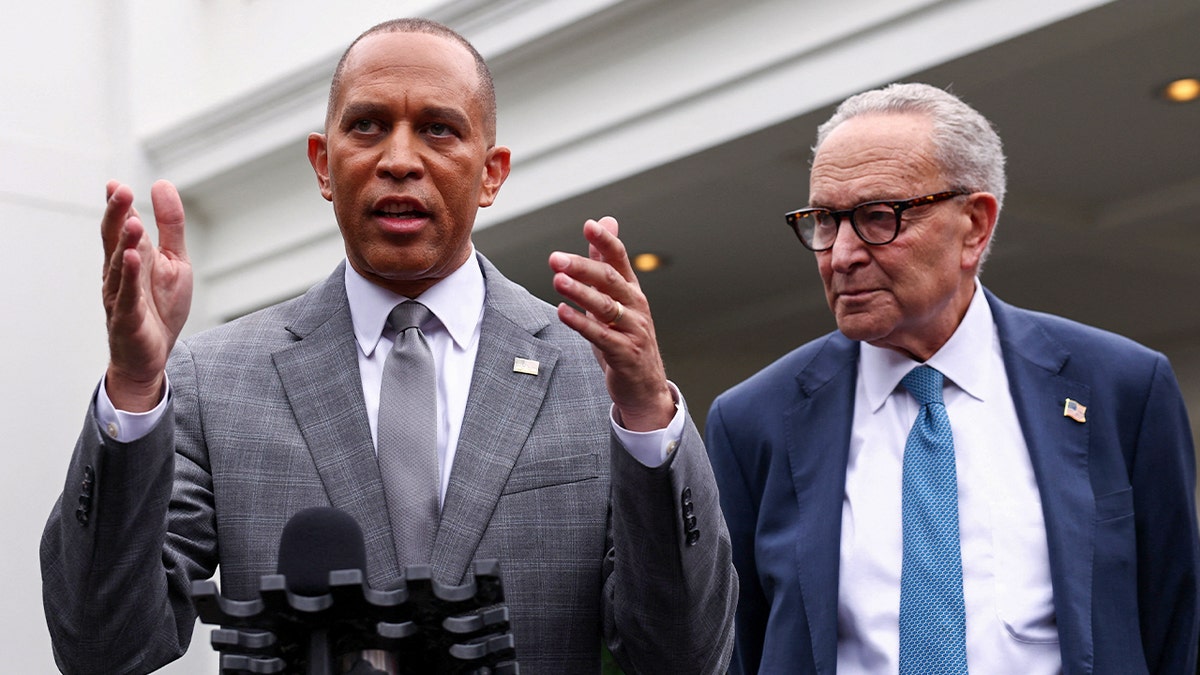 Hakeem Jeffries and Chuck Schumer speaking to the media