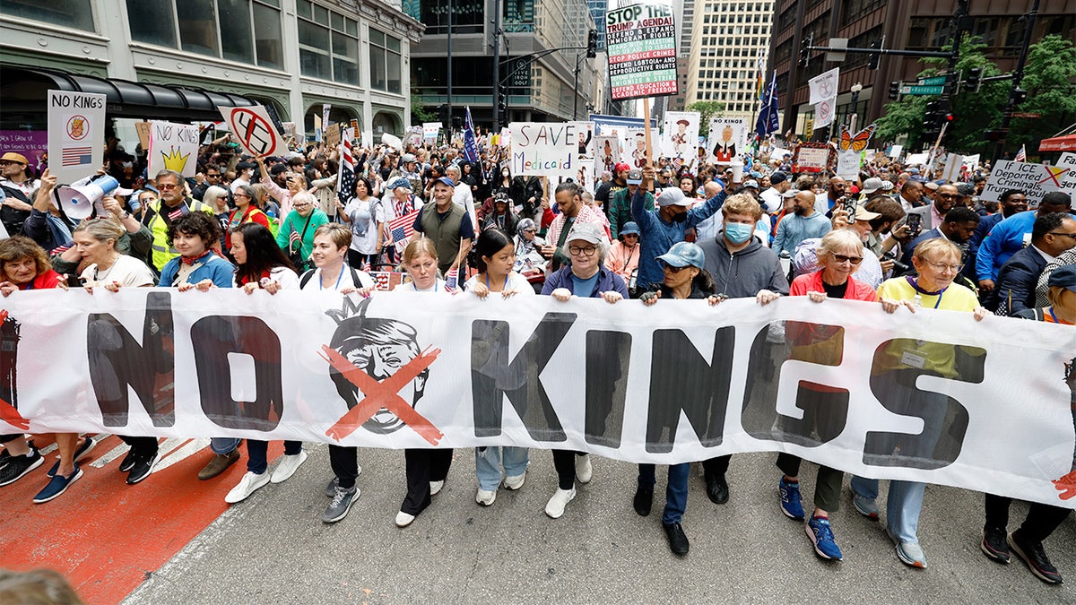No Kings protest Chicago