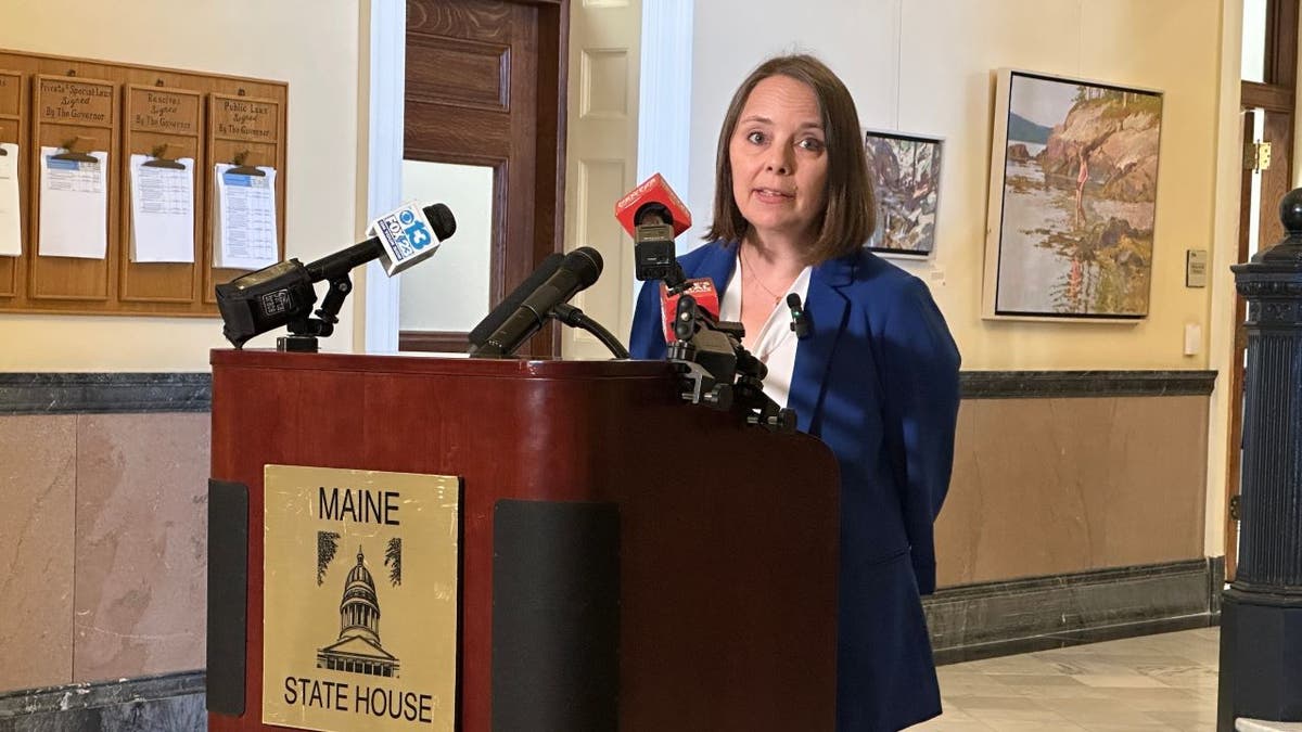 Shenna Bellows speaks in Maine