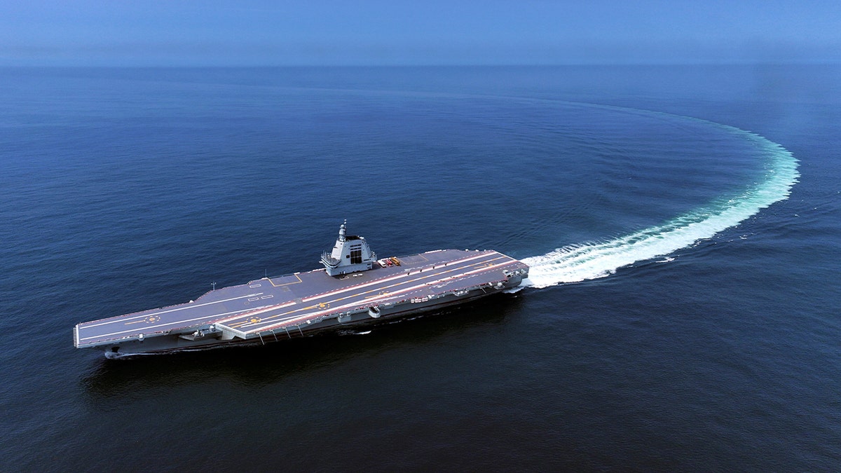 Fujian maiden sea trial 