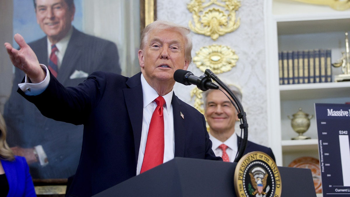 Donald Trump speaking in Oval Office