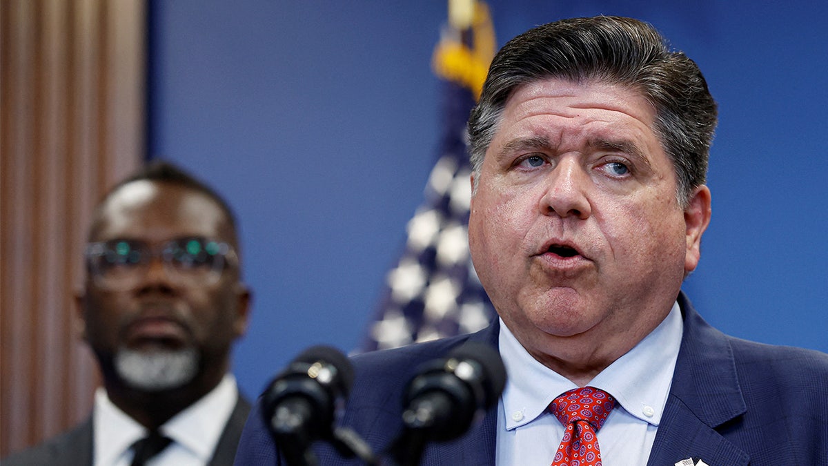 JB Pritzker holds a press conference