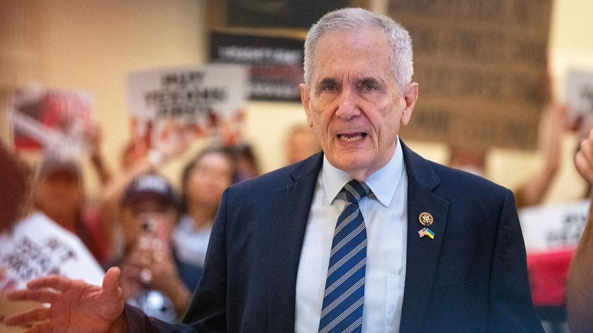 Rep. Lloyd Doggett speaks to a crowd