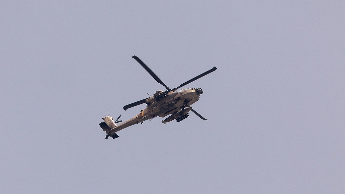 apache helicopter flying