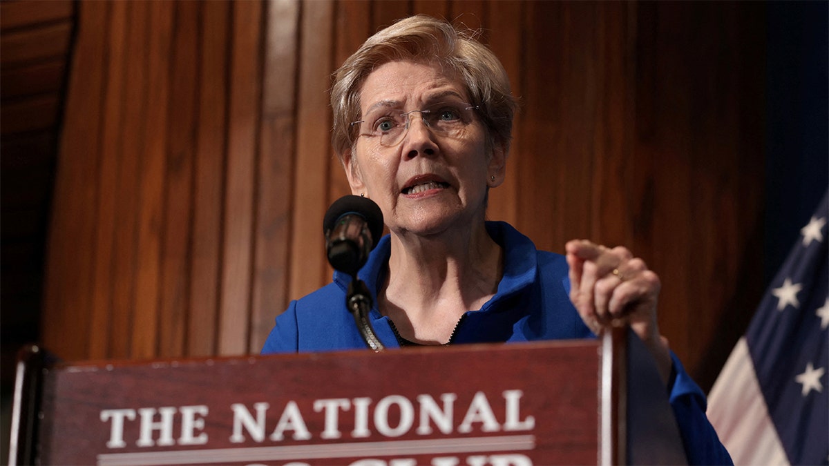Elizabeth Warren at National Press Club