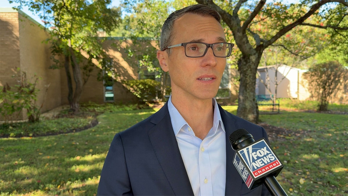 Democratic Party congressional nominee in VA-11 James Walkinshaw