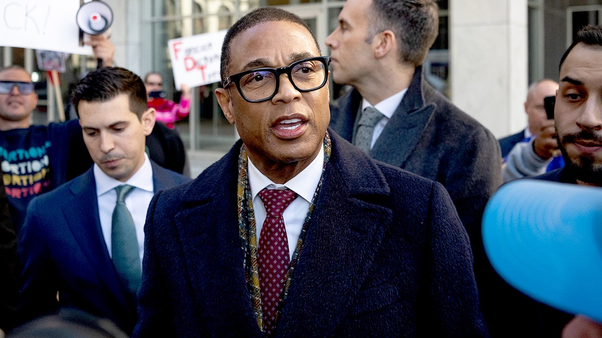 Don Lemon speaks outside courthouse