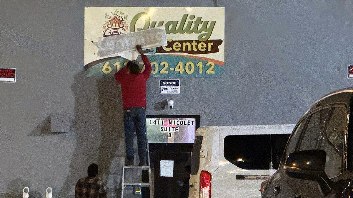 Quality Learing Center sign