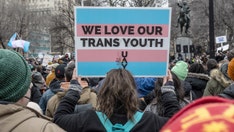 Top New York hospital to end transgender program for minors
