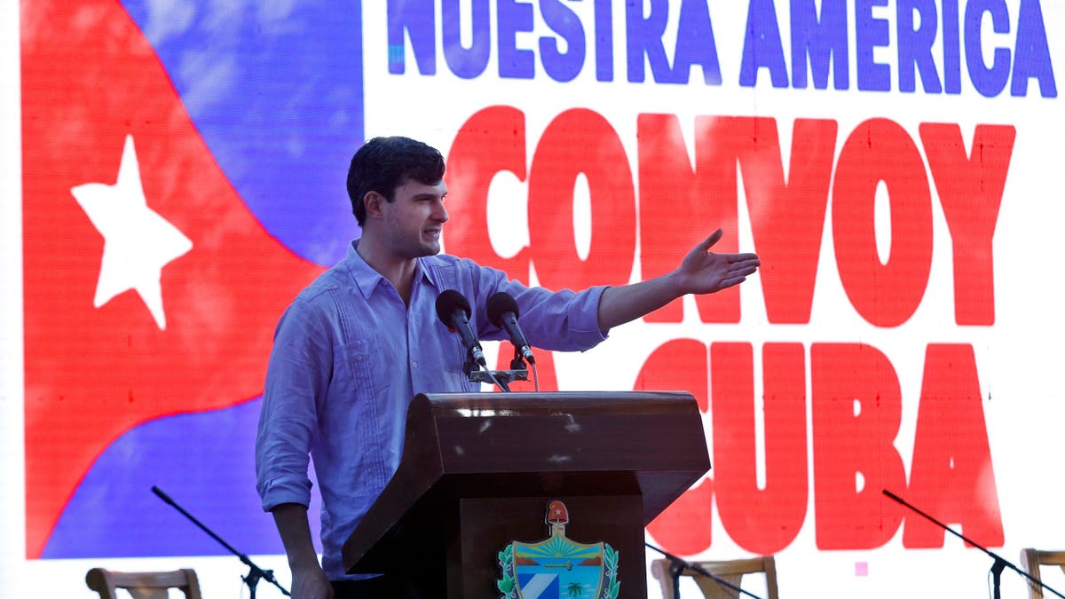 David Adler speaking at the Cuban Institute for Friendship with the Peoples in Havana