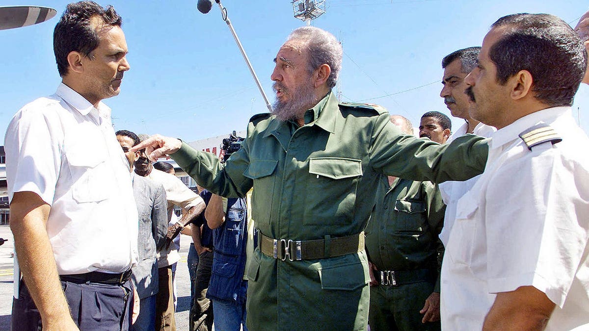 Castro greets hijacked commuter plane passengers
