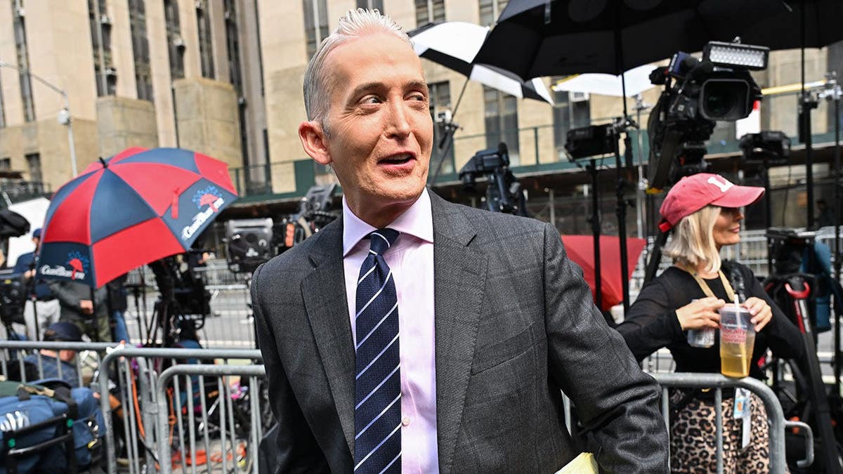 Trey Gowdy stands outside Manhattan Criminal Courthouse in New York City.