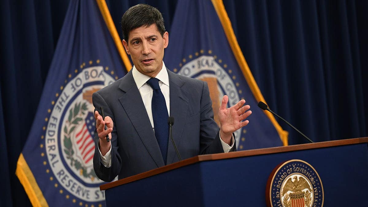 fed chairman kevin warsh