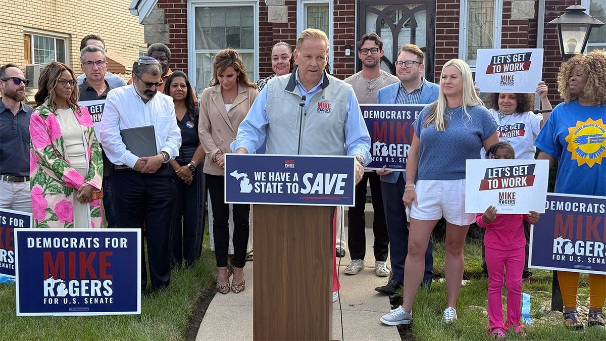 Mike Rogers on the 2026 Senate campaign trail in Michigan