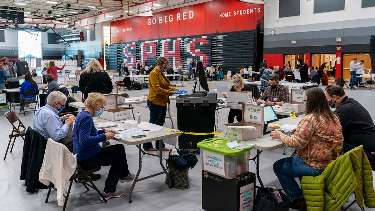 Wisconsin Counts Ballots On Election Day Amid Tight Presidential Race