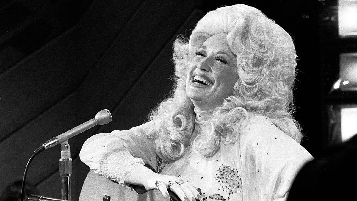Dolly Parton at the Phil Donahue Show at WGN Television in Chicago.