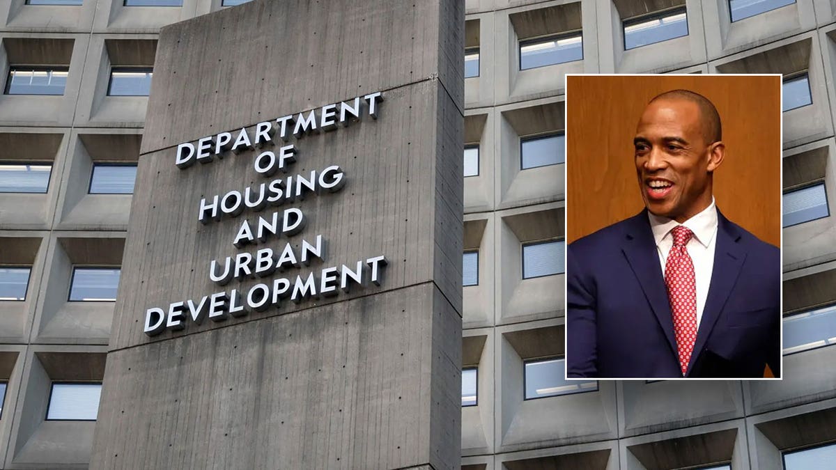 HUD office and Scott Turner