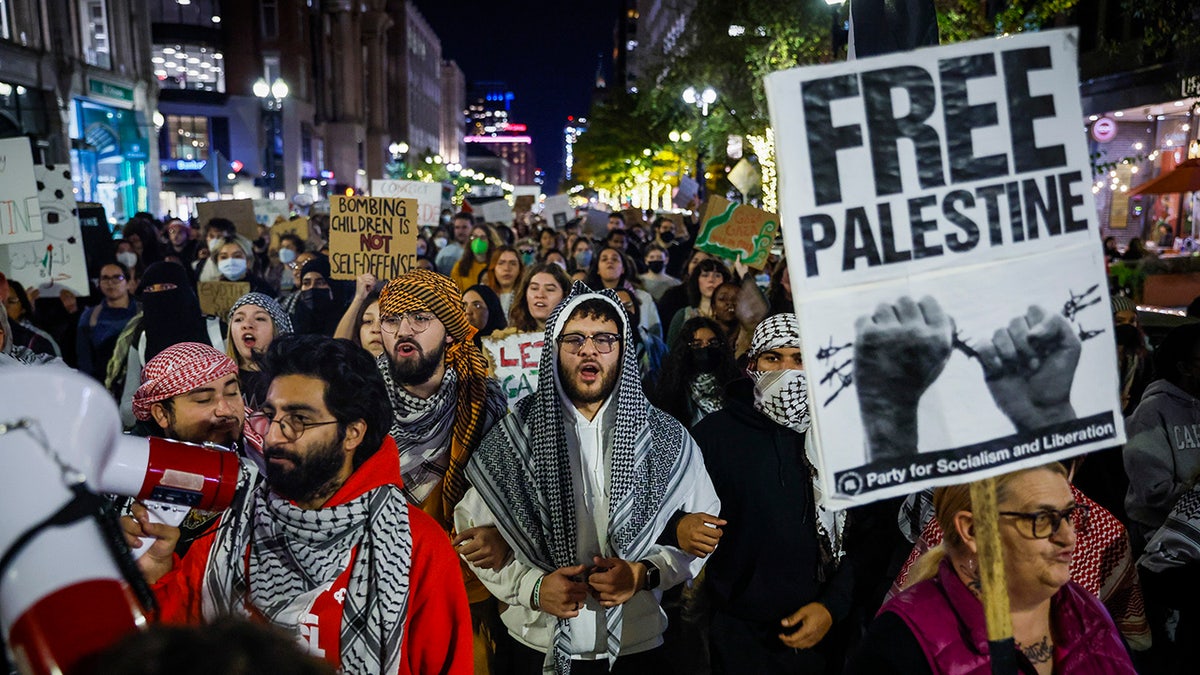Pro-Palestine protest at MIT